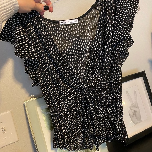 zara spot top